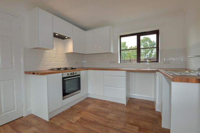 Gooch Close, Bridgwater photo 5