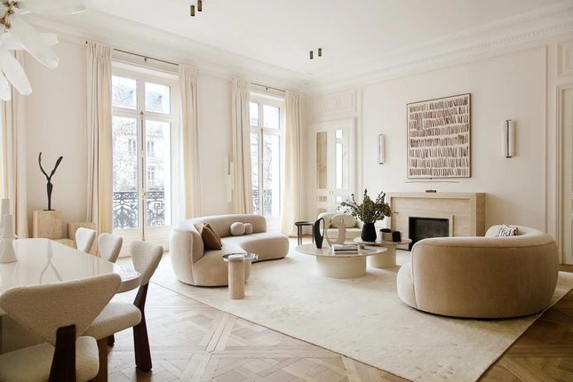 Apartment for sale in 16th Arrondissement, Paris, Île-De-France, France