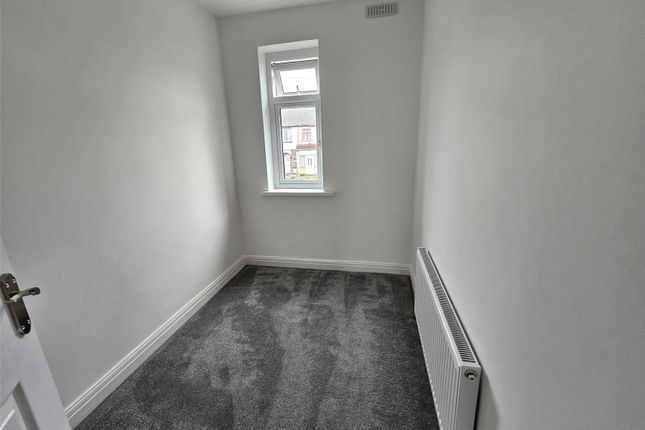 Terraced house to rent in Burnaby Road, Coventry, West Midlands