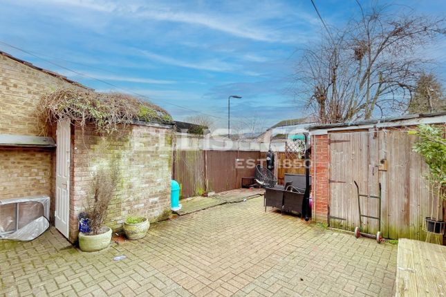 1, Hazeltree Lane, Northolt photo 2