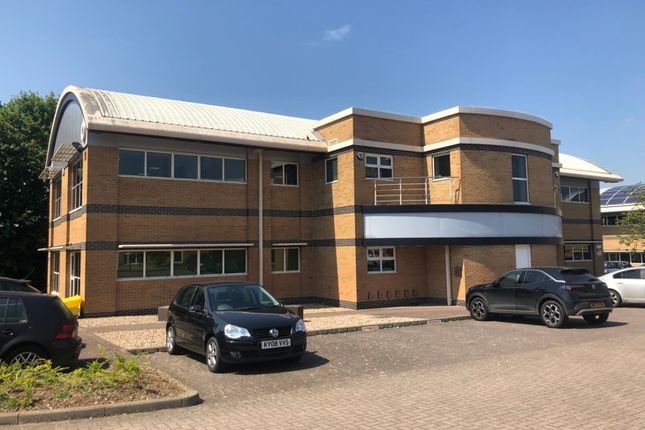 Thumbnail Office to let in Ground Floor West, 1 Radian Court, Knowlhill, Milton Keynes, Buckinghamshire
