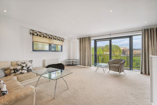 Flat for sale in Meadowside Quay Square, Glasgow Harbour, Glasgow