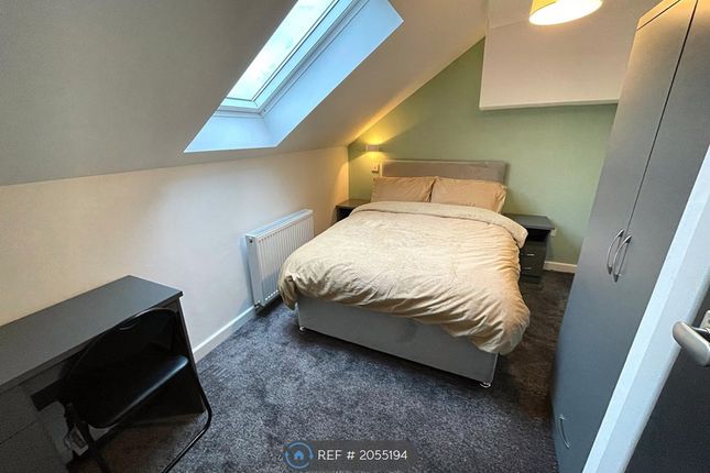 Room to rent in Corporation Road, Darlington