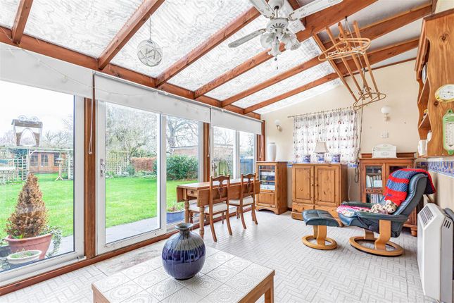 13, Tithe Close, Gazeley photo 3
