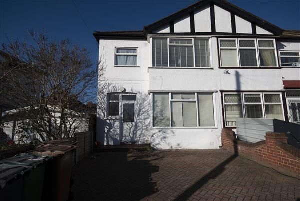 End terrace house for sale in Middleton Avenue, London
