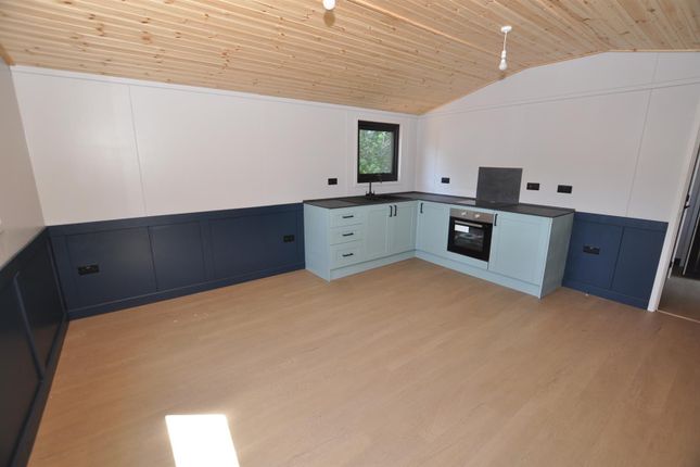 7 Mill Park Caravan Site, Grist Square, Carmarthen photo 3