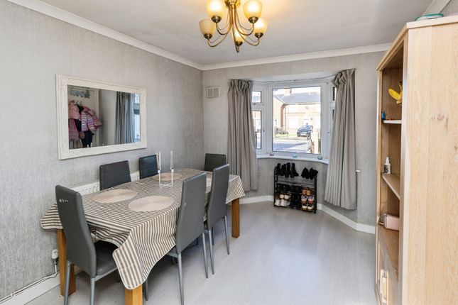 30, Borras Road, Wrexham photo 4