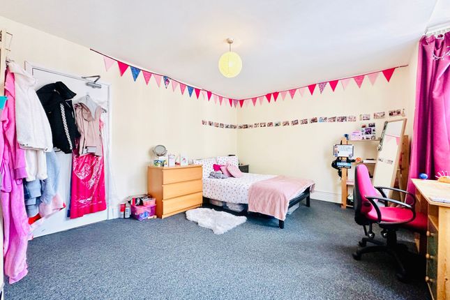 3 Sherwin Grove, Nottingham photo 2