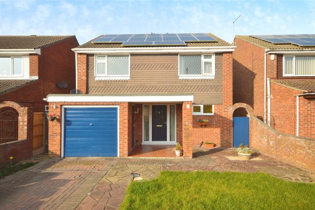 Detached house for sale in Newhaven Drive, Lincoln, Lincolnshire