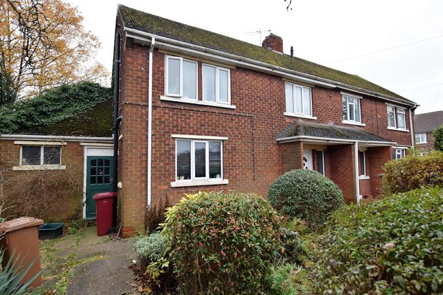 Thumbnail Semi-detached house to rent in Alvingham Road, Scunthorpe