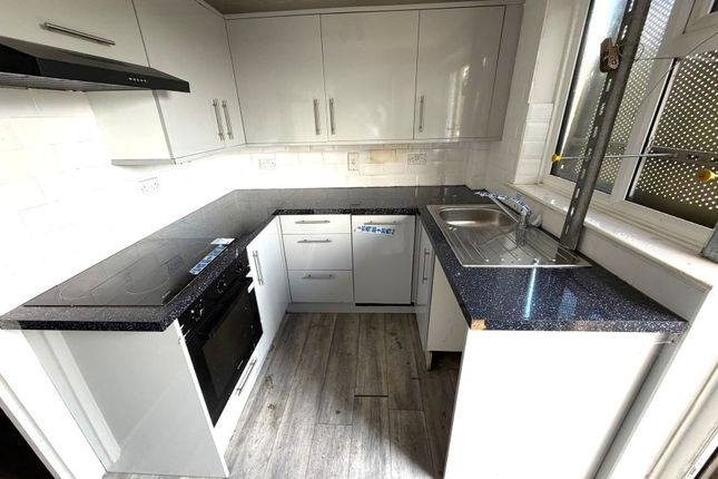 48 Alderwood Parc, Penryn photo 4