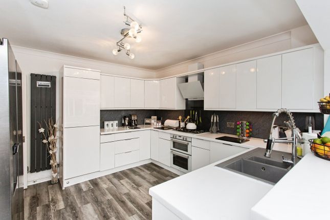 3, Bury Way, St Ives photo 3