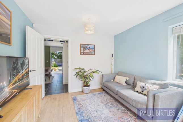 11, Aspen Place, Manchester photo 4