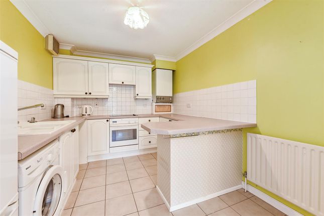 Flat for sale in Boakes Place, Ashurst, Hampshire