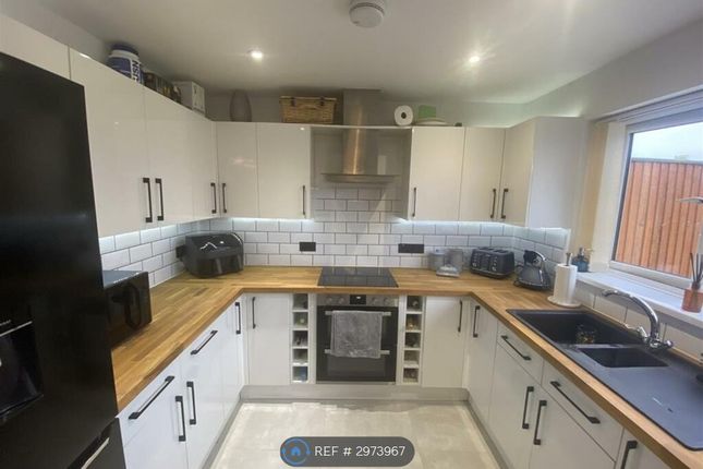 Adber Close, Yeovil photo 4