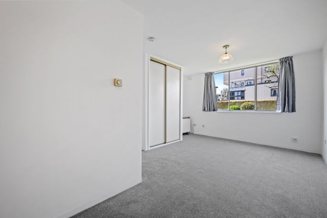 5 Dinerman Court, Boundary Road, London photo 2