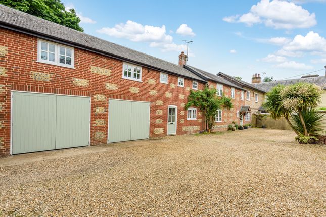 Thumbnail Semi-detached house for sale in Fyfield, Andover