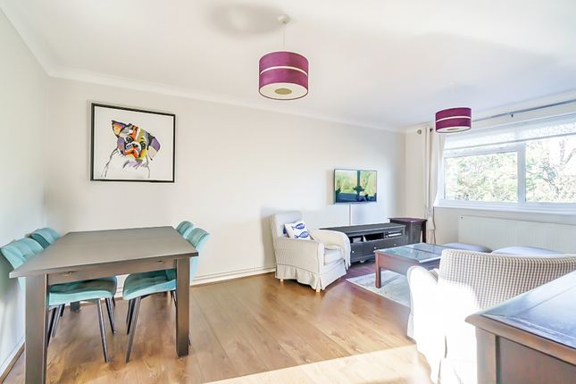 Flat for sale in Maxwell Road, Northwood
