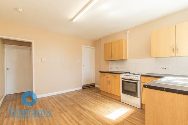 241, Huthwaite Road, Sutton-in-Ashfield, Mansfield photo 4