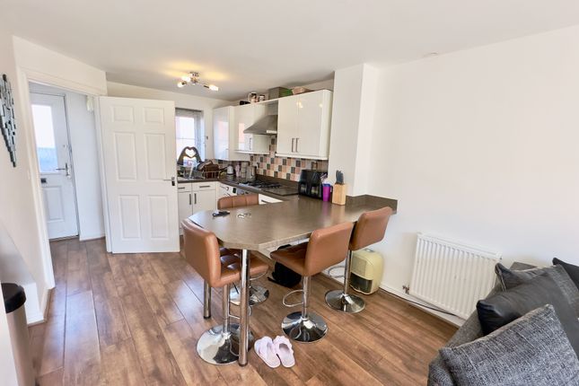 26, Bourne Morton Drive, Ingleby Barwick photo 4