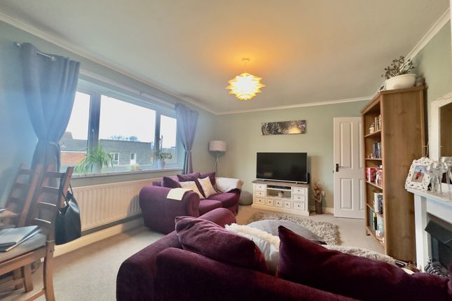 Flat for sale in Camsey Close, Longbenton