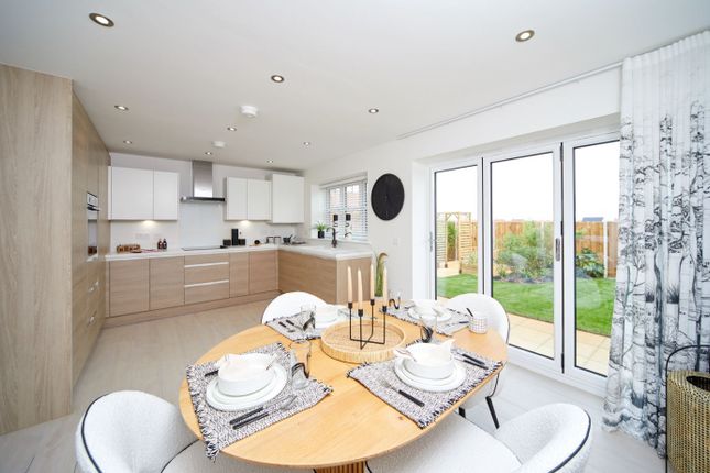 100, Richmond Way, HULL photo 2