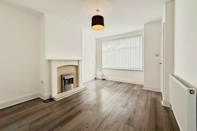34, Westlands Road, Hull photo 2
