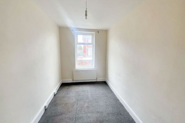 Flat to rent in Jubilee Terrace, Bedlington