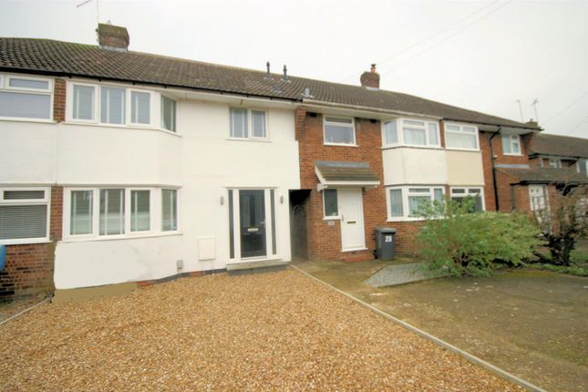 Thumbnail Terraced house to rent in Suncote Close, Dunstable