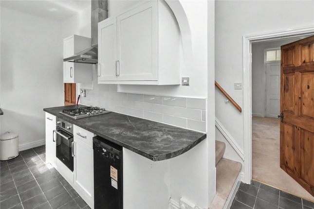 17, Paradise Grove, Leeds photo 4