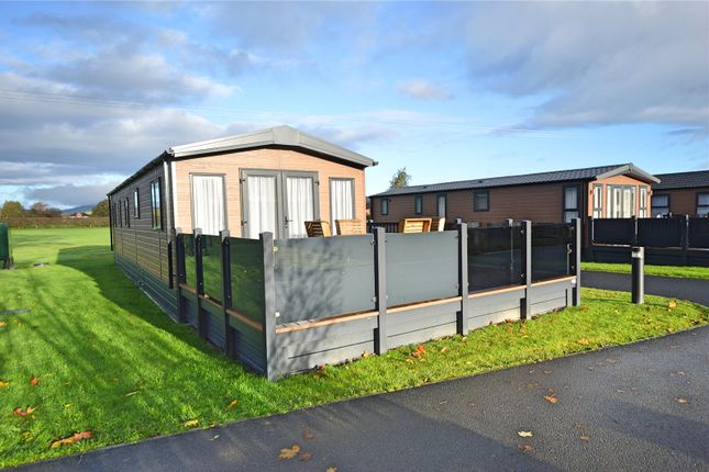 Mobile/park home for sale in Beech, 16 The Laurels, Maesmawr Farm Resort, Caersws, Powys