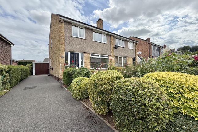 11, Denesway, Leeds photo 2
