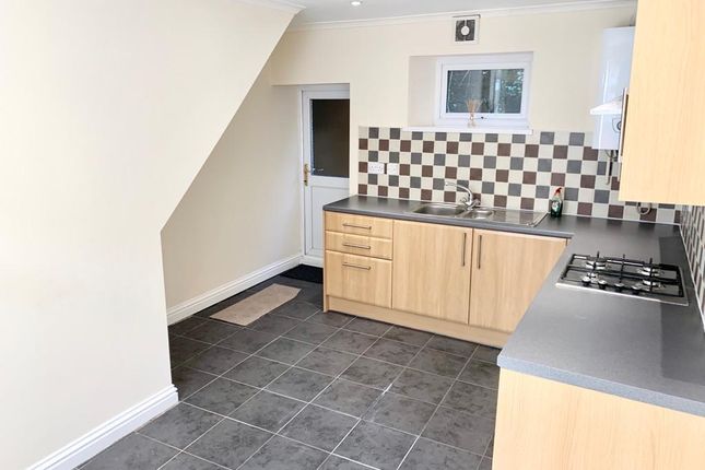 14, PORTH photo 2