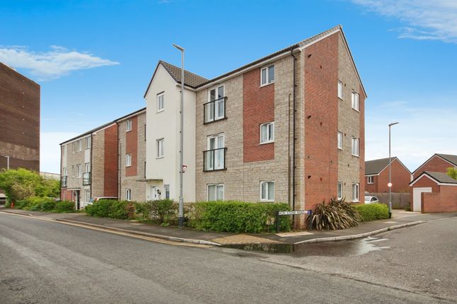Thumbnail Flat for sale in Deep Pit Road, Speedwell, Bristol