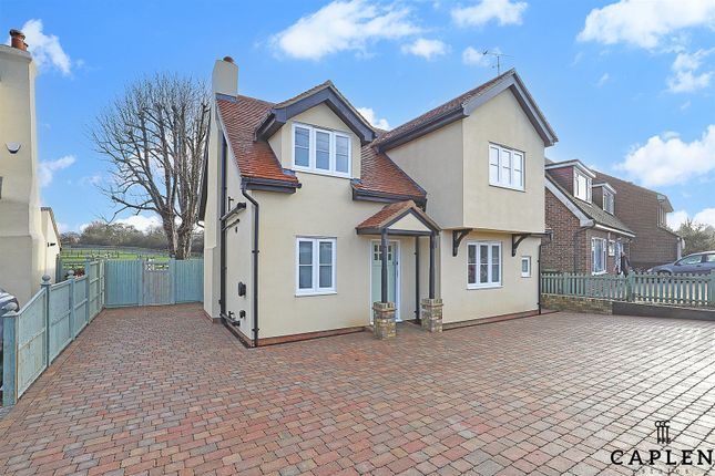 Thumbnail Detached house for sale in Epping Road, Nazeing, Waltham Abbey