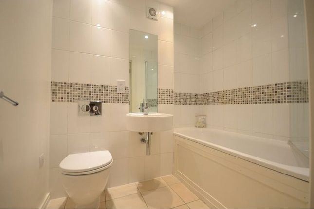 8, Gabriels Square, Reading photo 4