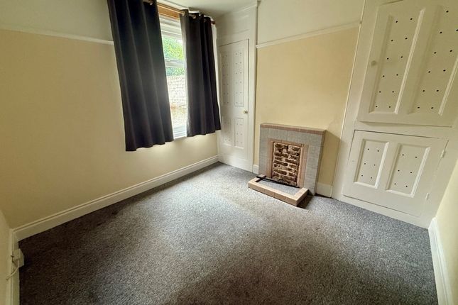 9 Maple Avenue, Gillingham photo 4