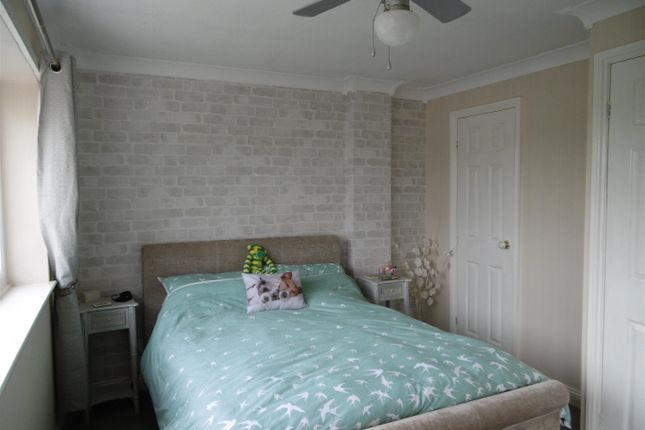 5, Coleraine Close, Lincoln photo 5