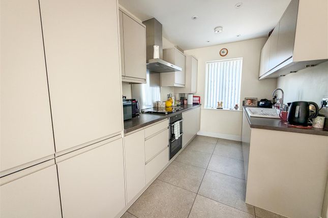 1, Millers Green, Weeley Heath photo 2