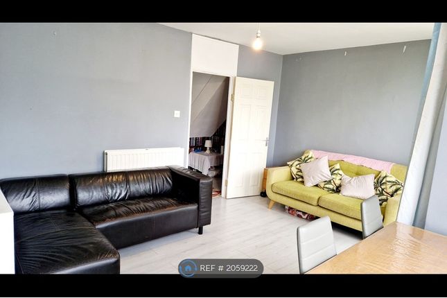 Thumbnail Flat to rent in Swaton Road, London