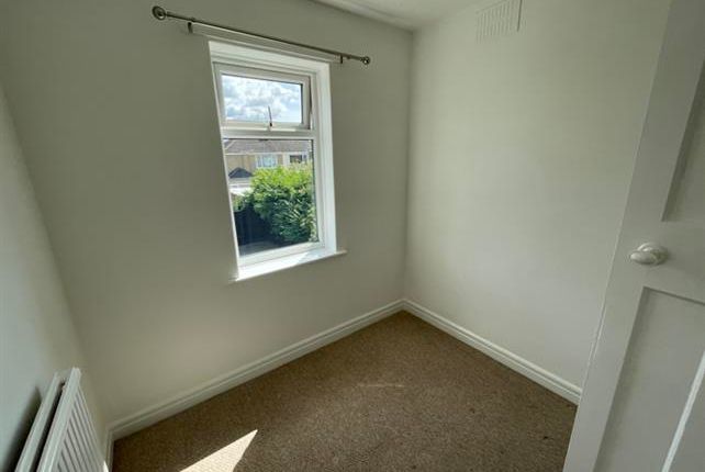 17, Kingsley Road, STOCKTON-ON-TEES photo 3