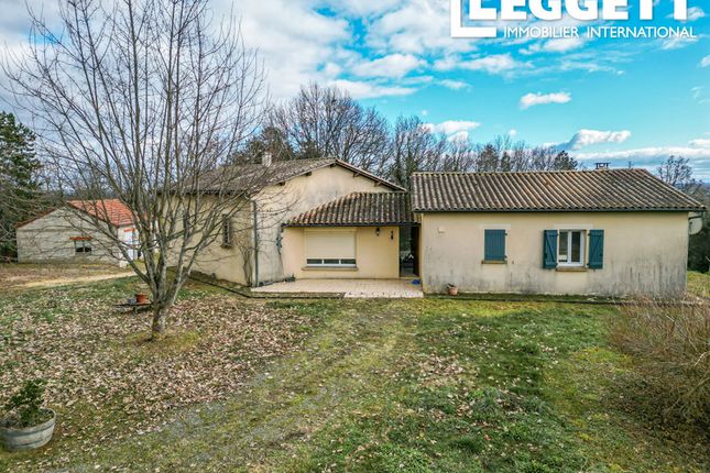 Thumbnail Villa for sale in Saint-Aubin-De-Nabirat, Dordogne, Nouvelle-Aquitaine