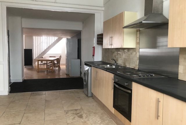 Flat to rent in Shields Road, Newcastle Upon Tyne