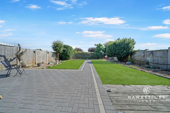 42 Danes Drive, Sheerness photo 4