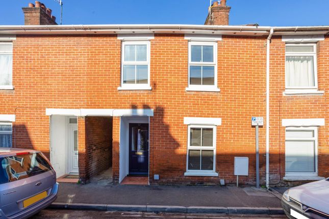 Town house for sale in York Road, Salisbury