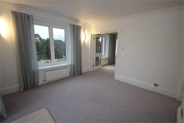 Flat to rent in Chateau Des Roches, Mont Gras D'eau, St Brelade