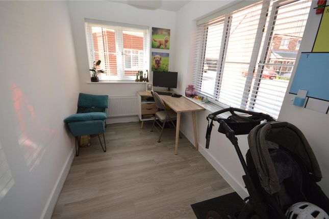 47, Skye Gardens, Dunstable photo 4