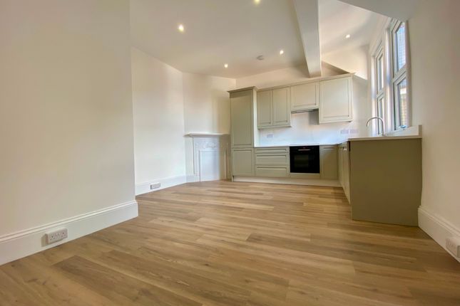 1b Chobham Road, Woking photo 3