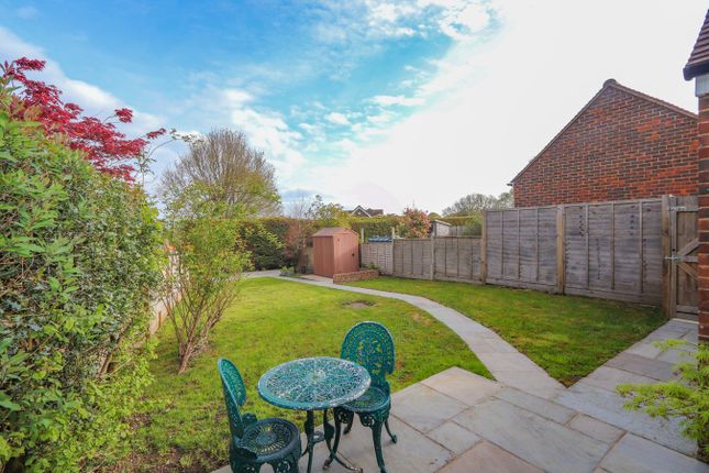 1 Fullers Cottage, Woods Corner, Heathfield photo 3