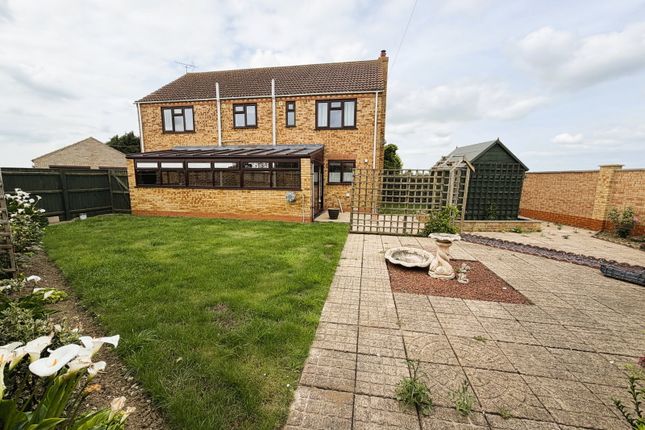 19, Broad Drove, Wisbech photo 2